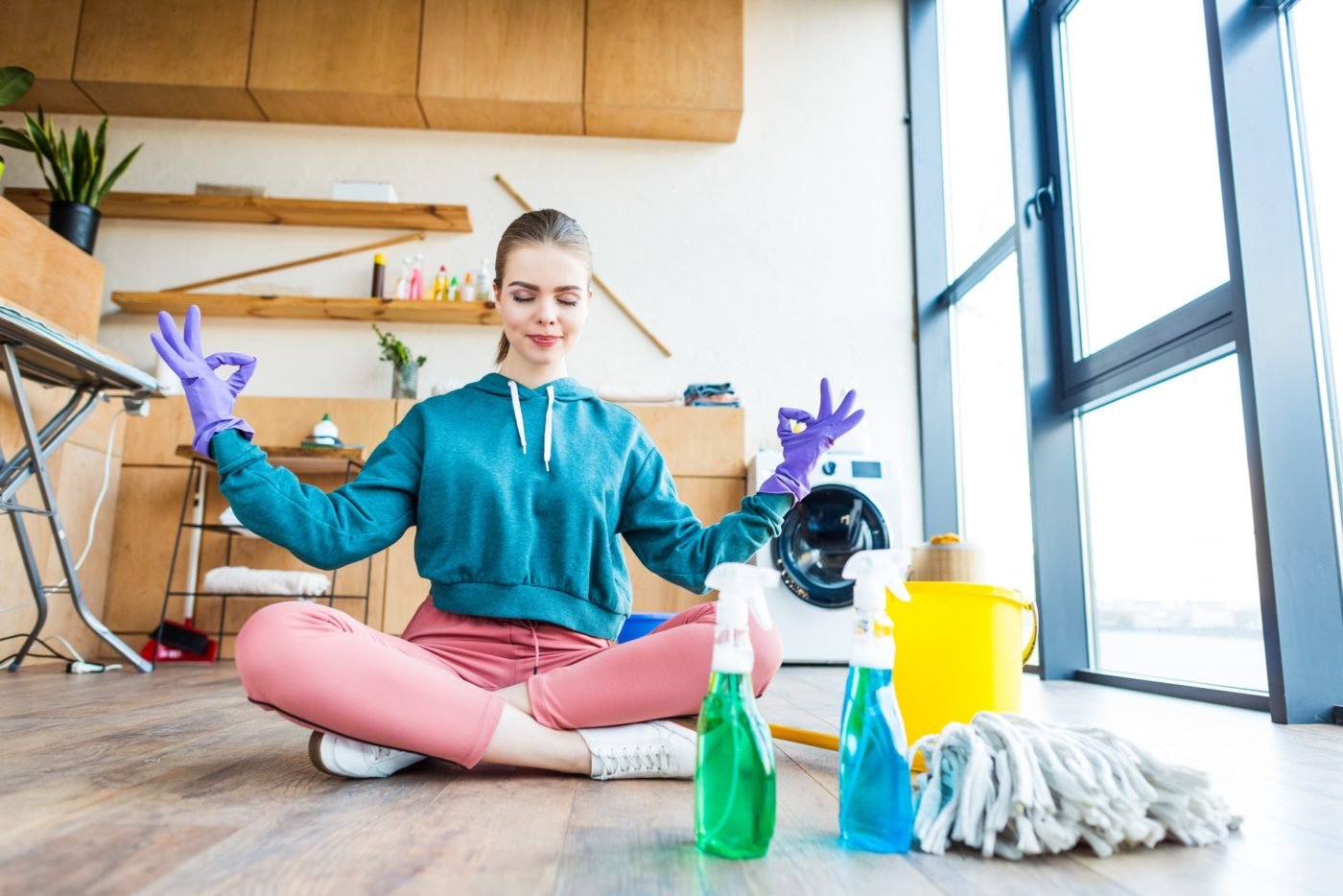 Read more about the article How to Keep Your House Clean When You are Away