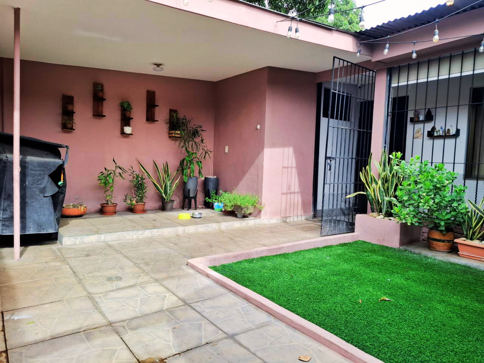 En venta Casa en Exclusiva Altamira, Calle Altamente Traficada! - Image 16