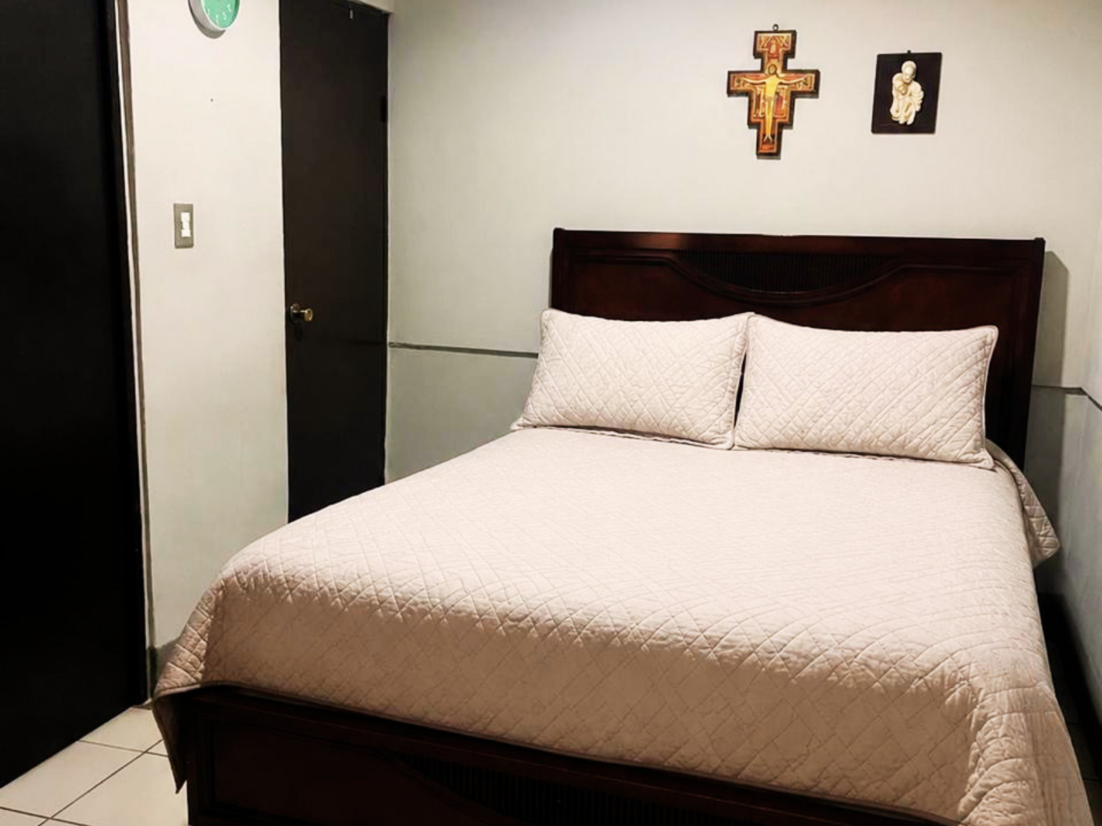 En venta Casa en Exclusiva Altamira, Calle Altamente Traficada! - Image 23