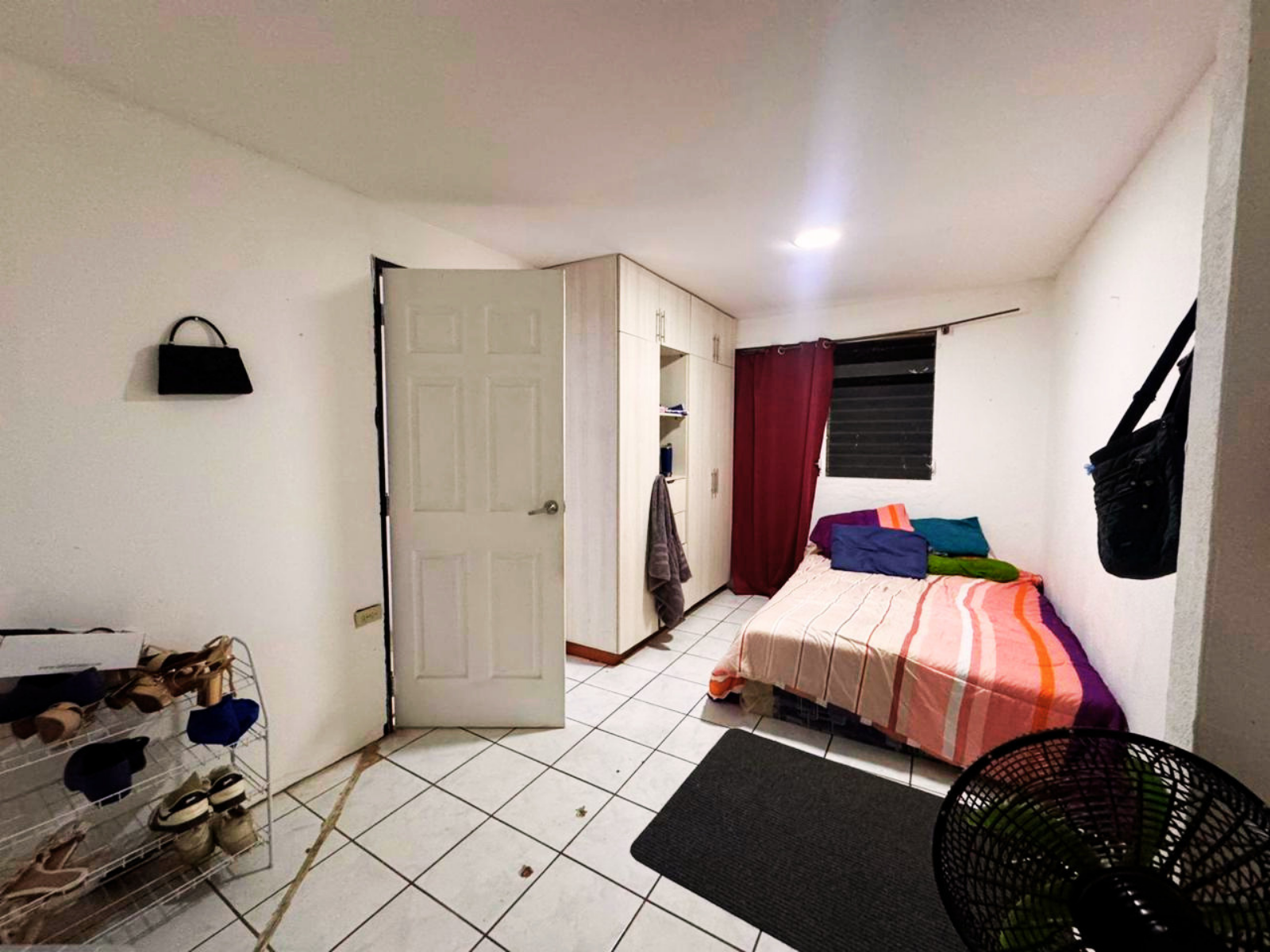 Casa esquinera remodelada en Villa Tiscapa – ¡Ubicación céntrica y lista para habitar! - Image 14