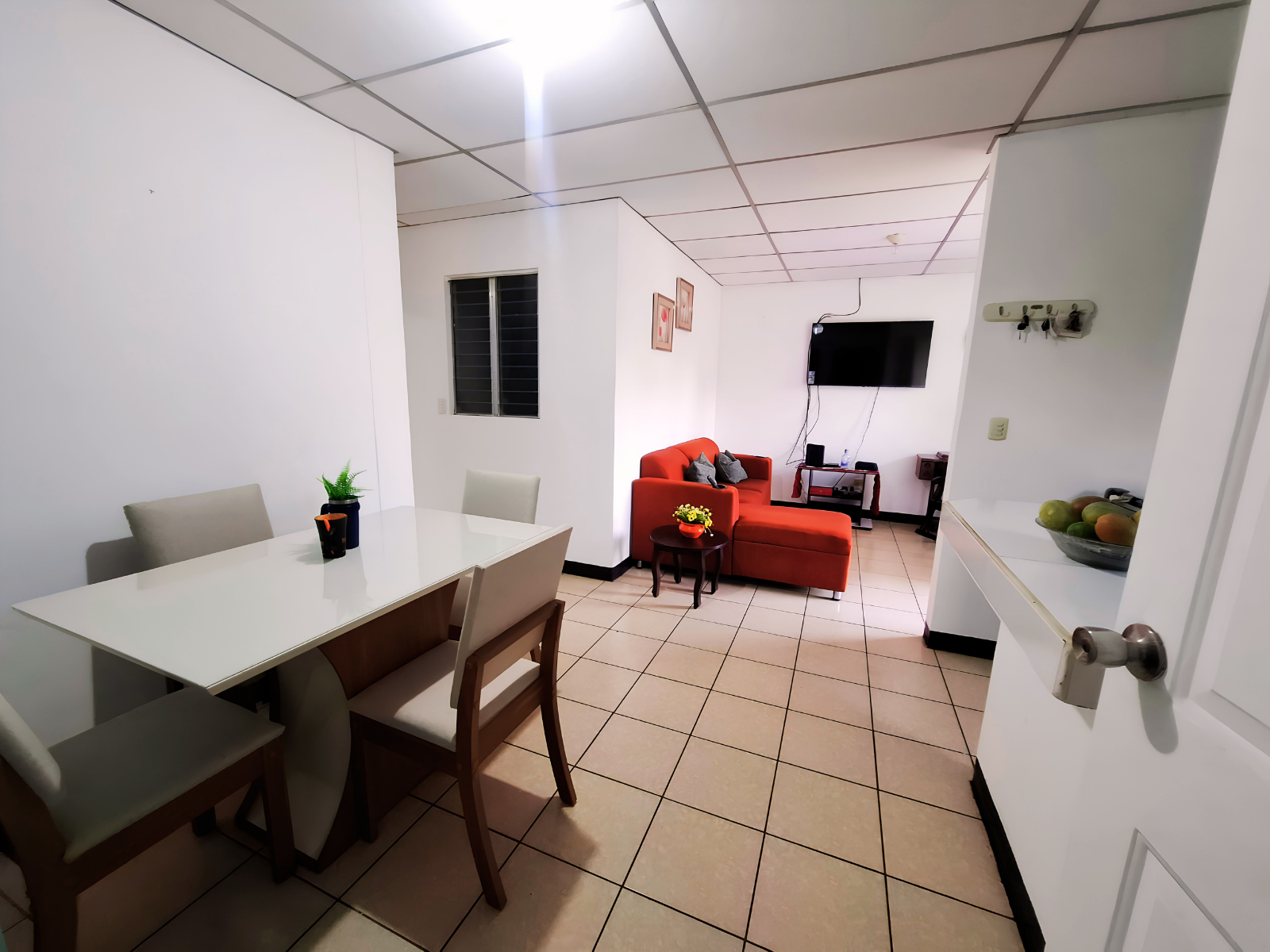 🏡Casa en Venta📍Residencial Valle Santa Rosa, Carretera Nueva a León - Image 11