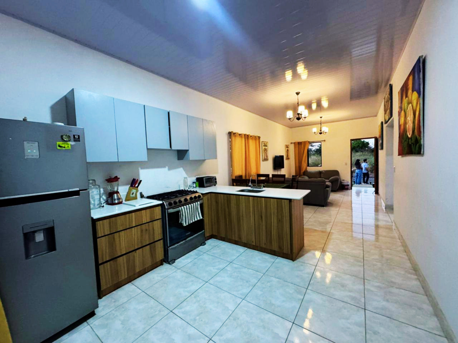 En venta Casa en Cumbre de Las Colinas - Image 2
